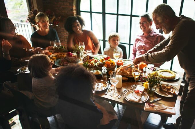 A family celebrates Thanksgiving.